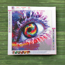 Lade das Bild in den Galerie-Viewer, Kreativset GOLDEN Diamond Painting zubehör bilder Weihnachten -Augen