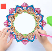 Lade das Bild in den Galerie-Viewer, Kreativset GOLDEN Diamond Painting Wandspiegel Rund Acryl Mandala